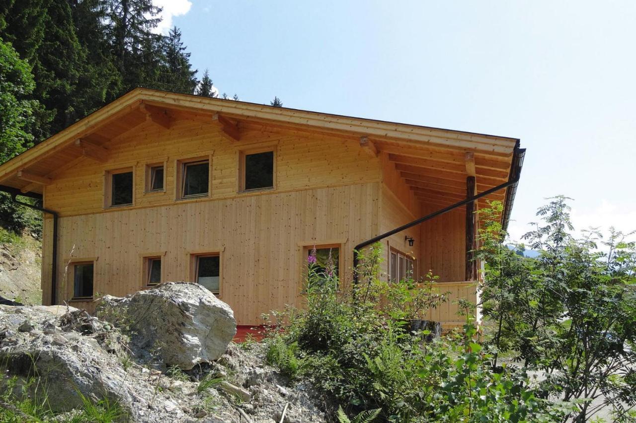 Semi-Detached House, Zell Am Ziller Villa Bagian luar foto